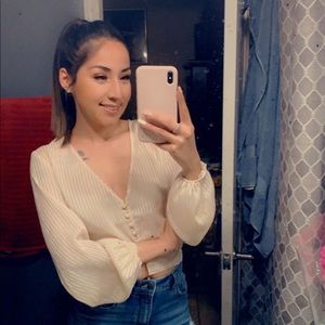 Meet your Posher, Roxana